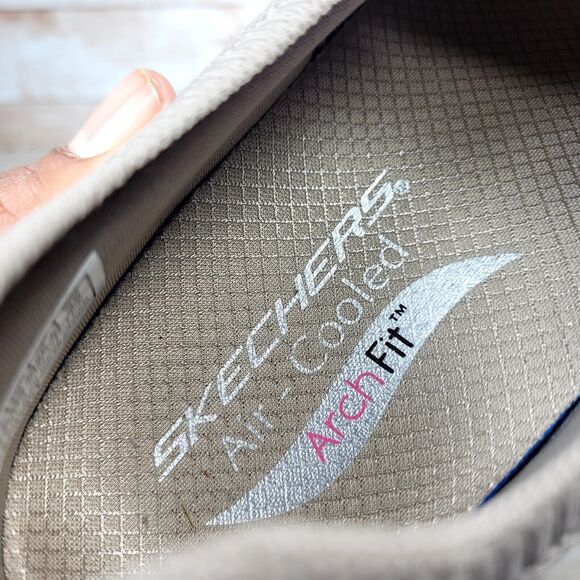 Skechers Go Walk Women Size 9.5 Arch Fit Taupe Walking Running Shoes - Picture 13 of 14